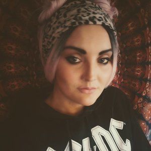 Meet your Posher, Sami